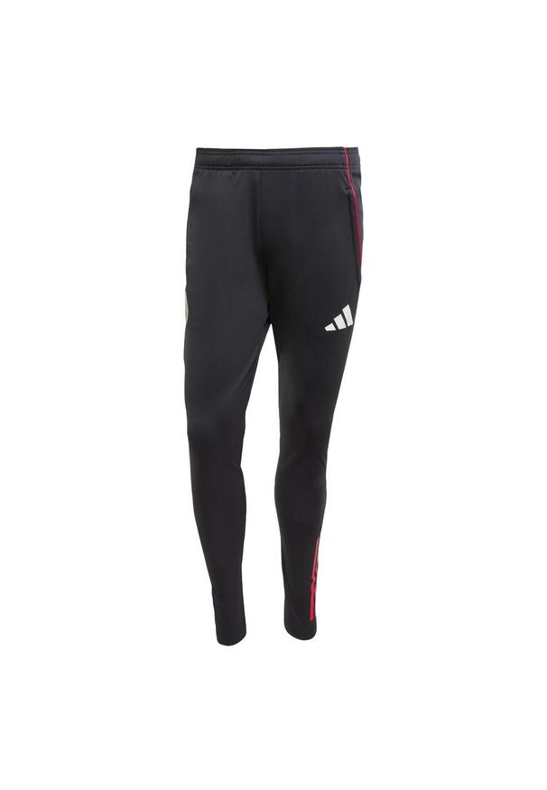 Adidas - Spodnie treningowe Ajax Amsterdam Tiro 25 Competition. Kolor: biały, czerwony, czarny, wielokolorowy. Materiał: dresówka. Sport: piłka nożna, fitness