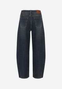 Born2be - Granatowe Szerokie Jeansy Barrel Fit z Wysokim Stanem Delennia. Stan: podwyższony. Kolor: niebieski. Styl: elegancki #2