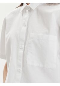 Vans Koszula Mcmillan Ss Top VN000F74 Biały Regular Fit. Kolor: biały. Materiał: bawełna #2