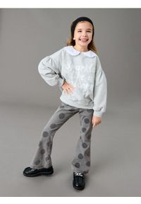 Sinsay - Spodnie dzwony z efektem sprania - szary. Kolor: szary #1