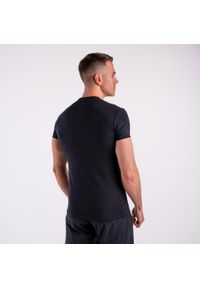 Koszulka slim DZIK® czarna dots. Kolor: czarny