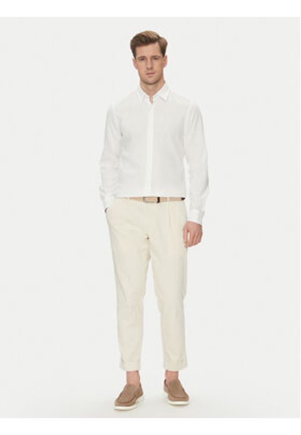 JOOP! Jeans Koszula 15 JJSH-92Hanson2K-W 30045977 Biały Regular Fit. Kolor: biały. Materiał: len, bawełna