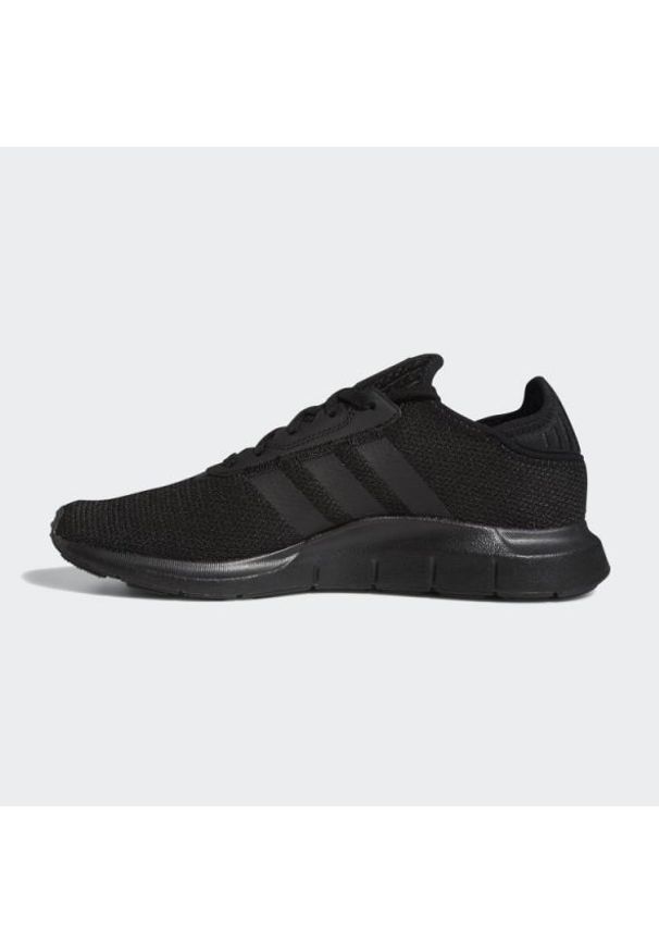 Adidas - Buty adidas Swift Run X M FY2116 czarne. Okazja: na co dzień. Kolor: czarny. Materiał: tkanina, guma. Szerokość cholewki: normalna. Sport: bieganie
