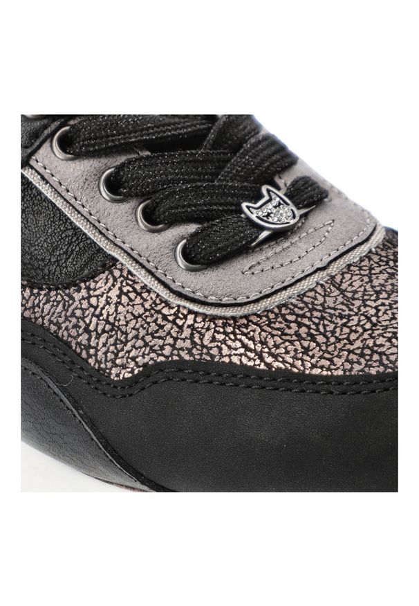 Czarne Sneakersy Anekke Modne Obuwie Damskie. Okazja: na co dzień. Kolor: czarny. Materiał: materiał. Wzór: aplikacja. Styl: elegancki, casual