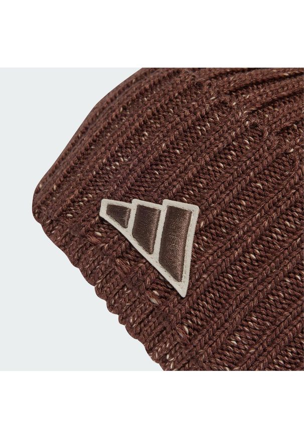 Adidas - Czapka typu beanie z melanżowym wykończeniem. Kolor: wielokolorowy, beżowy, brązowy. Wzór: melanż. Styl: klasyczny