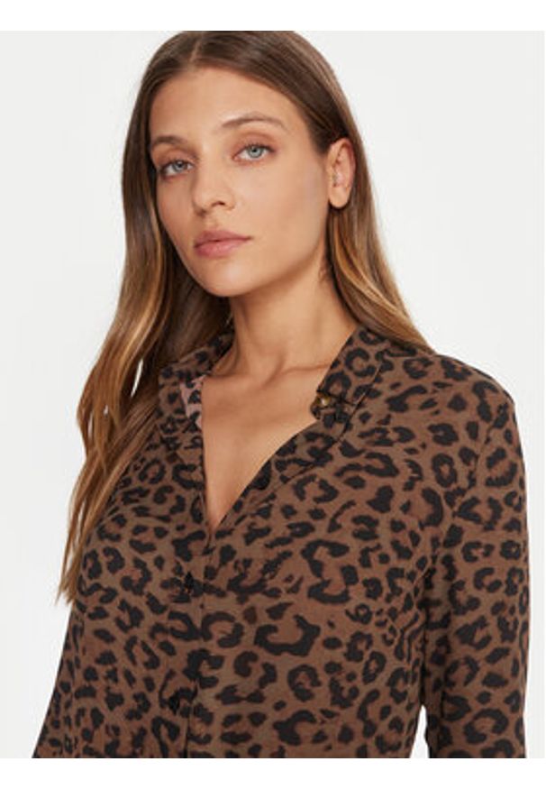 Guess Koszula W5BH73 WGLA2 Brązowy Regular Fit. Kolor: brązowy. Materiał: syntetyk