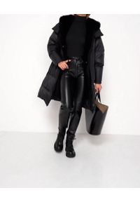 YVES SALOMON PARIS - Czarny płaszcz puchowy. Kolor: czarny. Materiał: puch. Długość rękawa: długi rękaw. Długość: długie. Styl: elegancki, sportowy #5