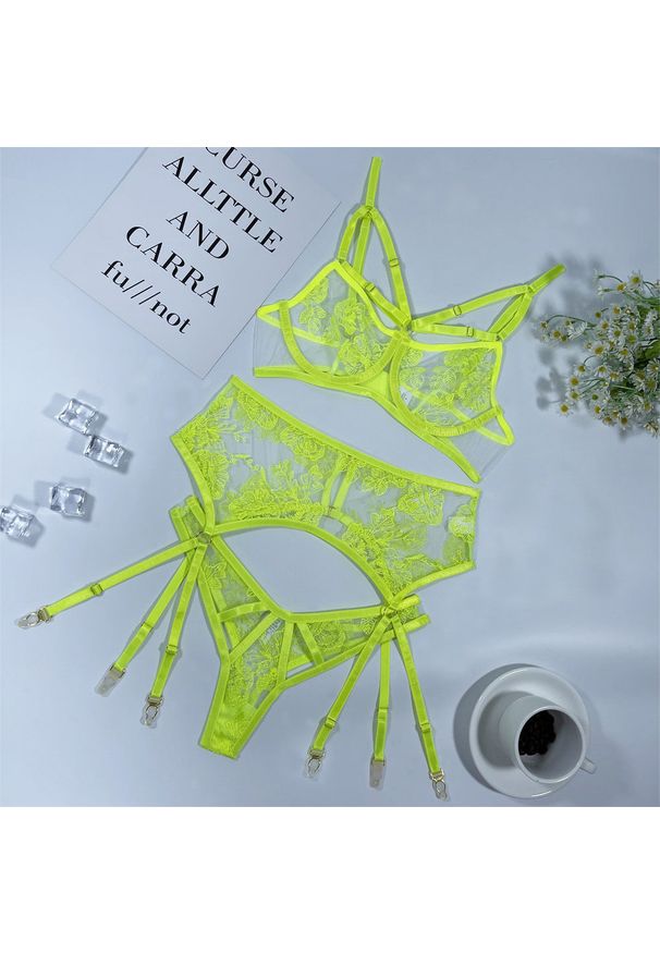 Intica - Komplet bielizny z delikatnymi zdobieniami dla podkreślenia sylwetki Lelah. Kolor: zielony. Materiał: materiał. Wzór: aplikacja