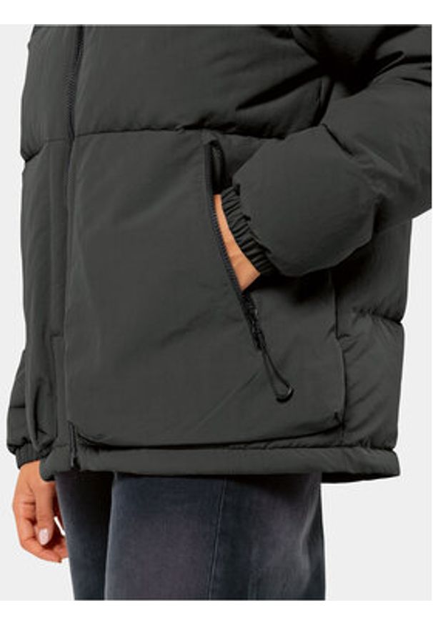 Jack Wolfskin Kurtka puchowa Dellbrueck Jkt 1207561 Czarny Regular Fit. Kolor: czarny. Materiał: syntetyk