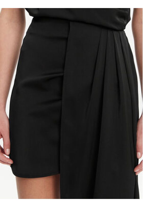 Eleh Spódnica mini ESS250182 Czarny Regular Fit. Kolor: czarny. Materiał: syntetyk