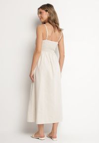 Born2be - Jasnobeżowa Bawełniana Sukienka o Rozkloszowanym Kroju na Ramiączkach z Guzikami Firbia. Okazja: na co dzień. Typ kołnierza: dekolt w kształcie V. Kolor: beżowy. Materiał: bawełna. Długość rękawa: na ramiączkach. Typ sukienki: rozkloszowane. Styl: elegancki, casual #7