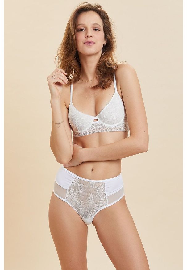 Etam - Biustonosz DOLCEVITA. Kolor: beżowy. Materiał: poliamid