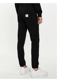 Replay Spodnie dresowe M9993.000.23650P Czarny Regular Fit. Kolor: czarny. Materiał: bawełna #3