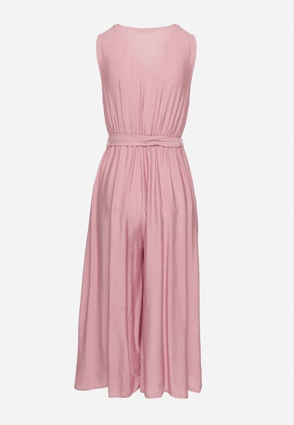 Born2be - Fioletowy Taliowany Kombinezon z Wiskozą i Paskiem Evithrae. Okazja: na co dzień. Kolor: fioletowy. Materiał: wiskoza. Styl: casual, elegancki, klasyczny, wizytowy