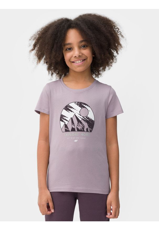 4f - T-shirt z nadrukiem dziewczęcy. Kolor: fioletowy. Materiał: bawełna. Wzór: nadruk