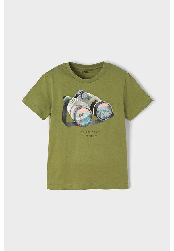 Mayoral T-shirt bawełniany dziecięcy kolor zielony z nadrukiem. Okazja: na co dzień. Kolor: zielony. Materiał: bawełna. Wzór: nadruk. Styl: casual
