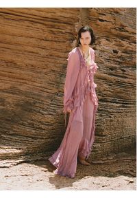 mango - Mango Sukienka letnia Royal 77094795 Różowy Loose Fit. Kolor: różowy. Materiał: wiskoza. Sezon: lato #3