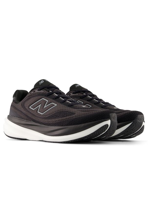 Buty męskie New Balance Infinion 1080 v15 M10802FR – czarne. Okazja: na co dzień. Kolor: czarny. Materiał: guma. Szerokość cholewki: normalna. Sport: fitness, bieganie