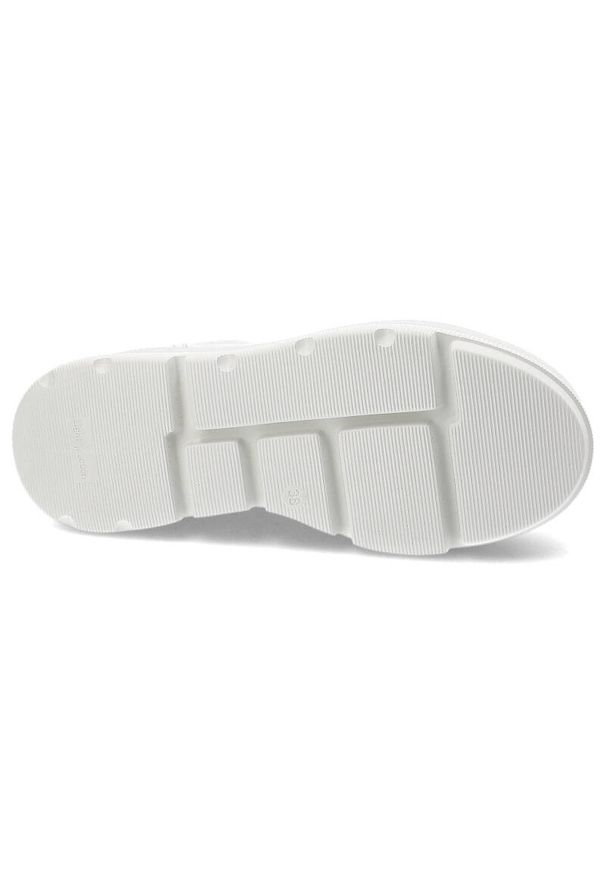 CheBello - Białe Sneakersy Chebello Modne Obuwie Na Platformie. Okazja: na co dzień. Kolor: biały. Materiał: skóra. Wzór: aplikacja. Obcas: na platformie