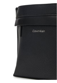 Calvin Klein Saszetka Ck Must Flatpack Xs K50K512941 Czarny. Kolor: czarny. Materiał: skóra