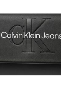Calvin Klein Jeans Torebka Sculpted Ew Flat W/Chain25 Mono K60K612221 Czarny. Kolor: czarny. Materiał: skórzane