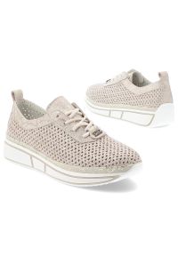 Sneakersy damskie Vinceza, ze skóry naturalnej zamszowej ażurowa cholewka sznurowanie lekka platforma casual, beżowe, 95387. Okazja: na co dzień. Zapięcie: sznurówki. Kolor: beżowy. Materiał: skóra, zamsz. Szerokość cholewki: normalna. Wzór: ażurowy. Obcas: na platformie. Styl: casual #7