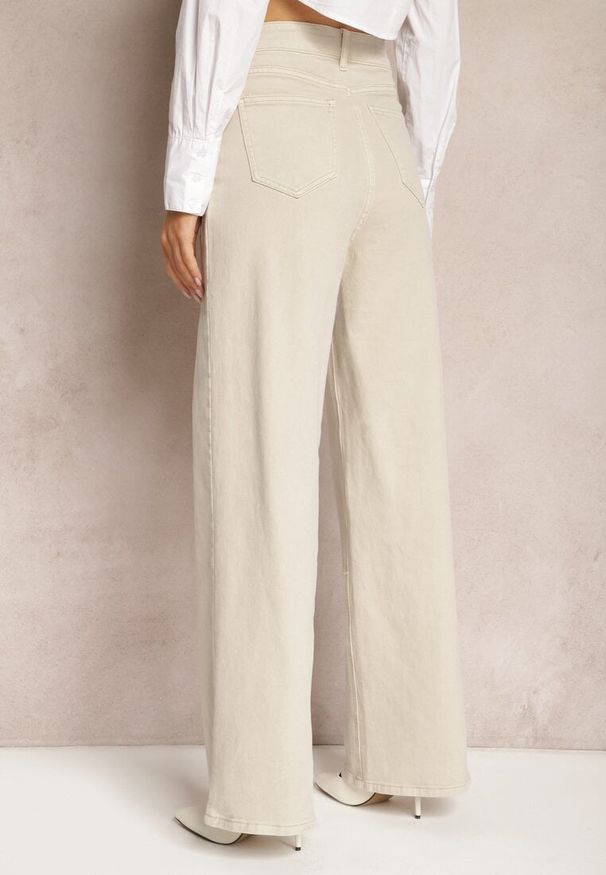 Renee - Beżowe Jeansy Szerokie Phririope. Okazja: na co dzień. Stan: podwyższony. Kolor: beżowy. Wzór: aplikacja. Styl: casual, elegancki