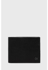 Calvin Klein portfel skórzany męski kolor czarny. Kolor: czarny. Materiał: materiał. Wzór: gładki