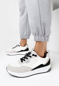 Born2be - Białe Sneakersy Allurina. Zapięcie: sznurówki. Kolor: biały. Materiał: skóra ekologiczna, nubuk, materiał, syntetyk. Szerokość cholewki: normalna. Wzór: aplikacja