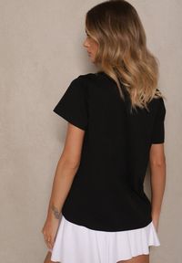 Renee - Czarny Bawełniany T-shirt z Naszywką Firavelle. Okazja: na spotkanie biznesowe, na co dzień. Kolor: czarny. Materiał: bawełna. Wzór: aplikacja. Styl: biznesowy, casual #4