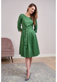 Marie Zélie - Sukienka Elina Idella zielona. Kolor: zielony. Materiał: bawełna, satyna, materiał. Długość rękawa: krótki rękaw. Typ sukienki: rozkloszowane. Styl: klasyczny #6