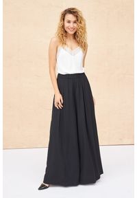 blue shadow - Top Damski Dahlia BS Ekri. Typ kołnierza: kołnierzyk typu kielich. Materiał: wiskoza, koronka, poliester, elastan, tkanina. Długość rękawa: na ramiączkach. Wzór: koronka. Sezon: lato #1