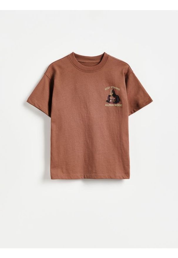 Reserved - T-shirt z nadrukiem - ciemnobrązowy. Kolor: brązowy. Materiał: bawełna, dzianina. Wzór: nadruk