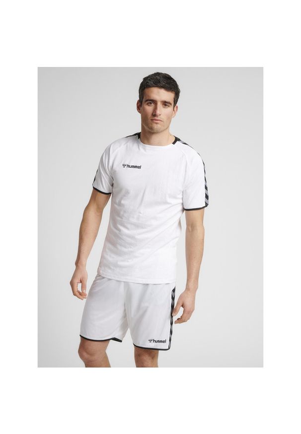 Koszulka Hummel Training hmlAUTHENTIC. Kolor: biały. Materiał: poliester, materiał, jersey, bawełna. Sport: piłka nożna