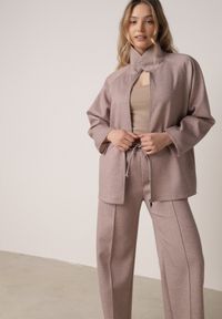 Born2be - Beżowy Dzianinowy Komplet Dresowy z Wiskozą Bluza ze Stójką i Spodnie Nevenira. Kolor: beżowy. Materiał: dzianina, wiskoza, dresówka #5