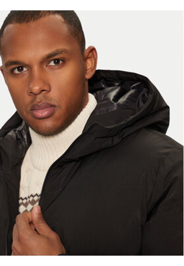 Jack & Jones - Jack&Jones Kurtka zimowa Payne 12256887 Czarny Regular Fit. Kolor: czarny. Materiał: syntetyk. Sezon: zima