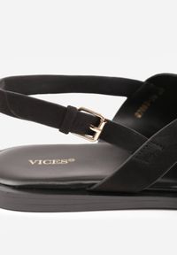 Born2be - Czarne Sandały Vices w Stylu Japonek Melavella. Okazja: na co dzień. Zapięcie: sprzączka. Kolor: czarny. Sezon: lato. Styl: casual #2