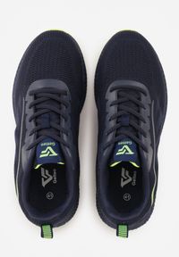 Born2be - Niebiesko-Zielone Buty Sportowe Sneakersy z Ozdobnym Paskiem z Boku Damamene. Okazja: na co dzień. Zapięcie: pasek. Kolor: niebieski. Materiał: jeans, dresówka #5