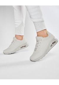 skechers - Skechers Sneakersy Uno Stand On Air 3690/OFWT Écru. Materiał: skóra #8