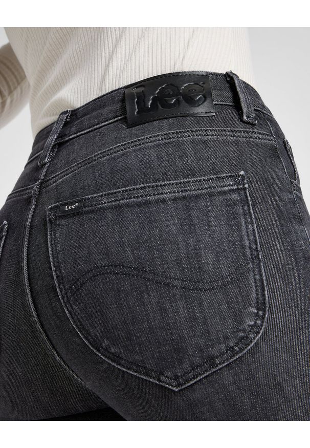 Lee - LEE DAMSKIE SPODNIE JENSOW SCARLETT HIGH ZIP LAST STRIKE 112355551 L31B016342