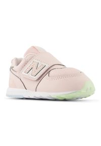 Buty New Balance NW574MSE różowe. Okazja: na co dzień. Zapięcie: rzepy. Kolor: różowy. Materiał: materiał, syntetyk. Szerokość cholewki: normalna. Wzór: kolorowy. Model: New Balance 574 #4