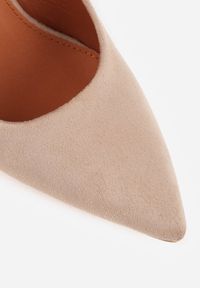Born2be - Ciemnobeżowe Czółenka Vices na Obcasie z Wkładką ze Skóry Naturalnej Olannela. Okazja: na co dzień, na spotkanie biznesowe, do pracy. Kolor: beżowy. Materiał: skóra. Obcas: na obcasie. Styl: casual, biznesowy, klasyczny. Wysokość obcasa: średni #4