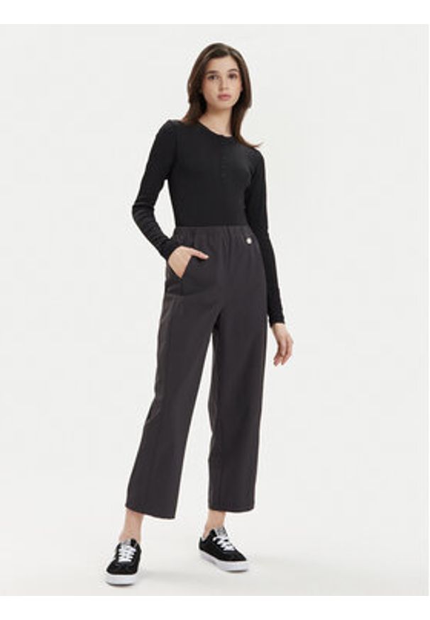 Champion Body 117350 Czarny Skinny Fit. Kolor: czarny. Materiał: syntetyk