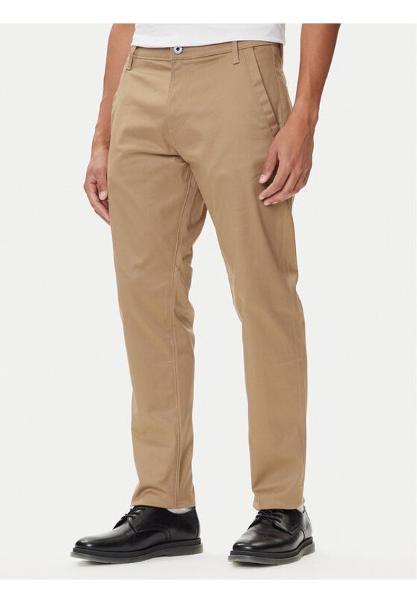 G-Star RAW - G-Star Raw Chinosy Morry D26400-C105 Beżowy Tapered Fit. Kolor: beżowy. Materiał: bawełna