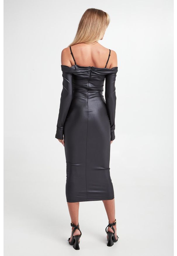 Versace Jeans Couture - Sukienka midi VERSACE JEANS COUTURE. Długość: midi