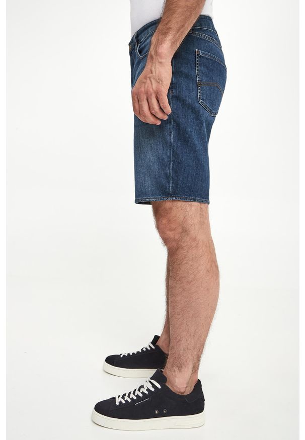 Armani Exchange - Szorty jeansowe męskie ARMANI EXCHANGE. Materiał: jeans