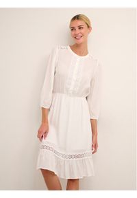 Kaffe Sukienka letnia Freya 10507544 Biały Regular Fit. Kolor: biały. Materiał: wiskoza. Sezon: lato