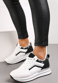 Renee - Biało-Czarne Sneakersy z Ekoskóry z Brokatowymi Wstawkami i Sznurowaniem Jelise. Kolor: biały #1