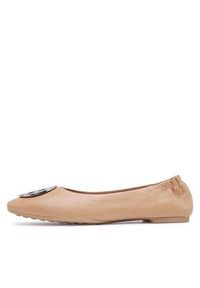 Tory Burch Baleriny Claire Ballet 147379 Beżowy. Kolor: beżowy. Materiał: skóra