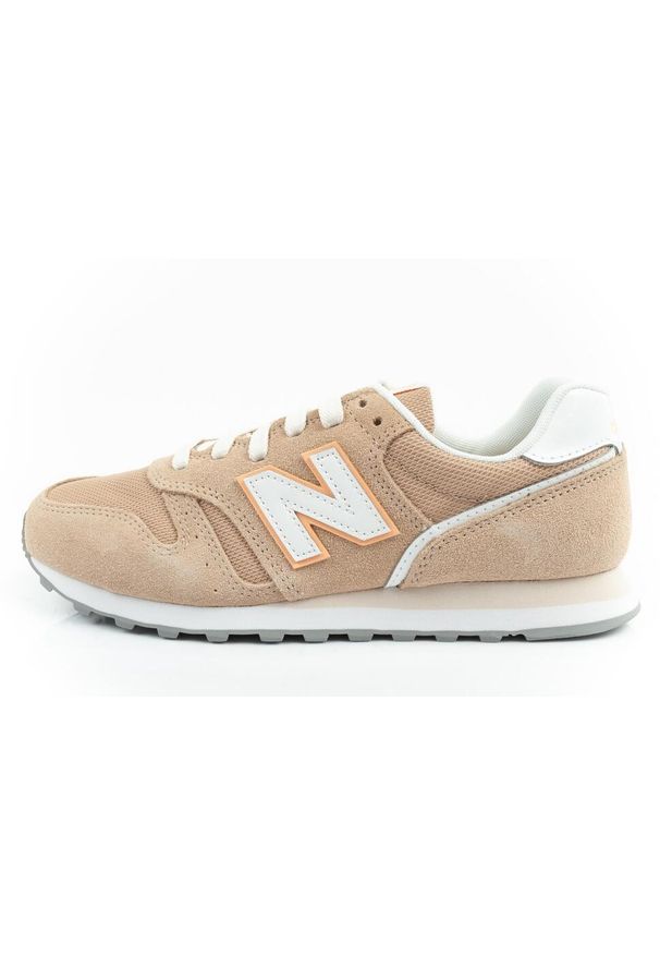 Buty lekkie wygodne sportowe sneakersy damskie New Balance. Kolor: beżowy. Materiał: zamsz. Szerokość cholewki: normalna. Sport: turystyka piesza